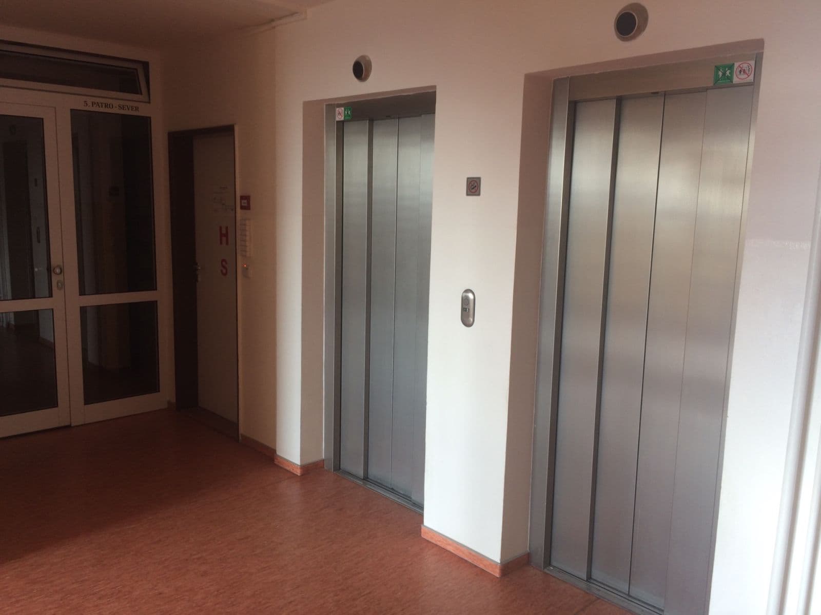 Pronájem bytu 3+kk 68 m², Slévačská, Praha, Praha Pronájem bytu 3+kk 68 m², Slévačská, Praha, Praha