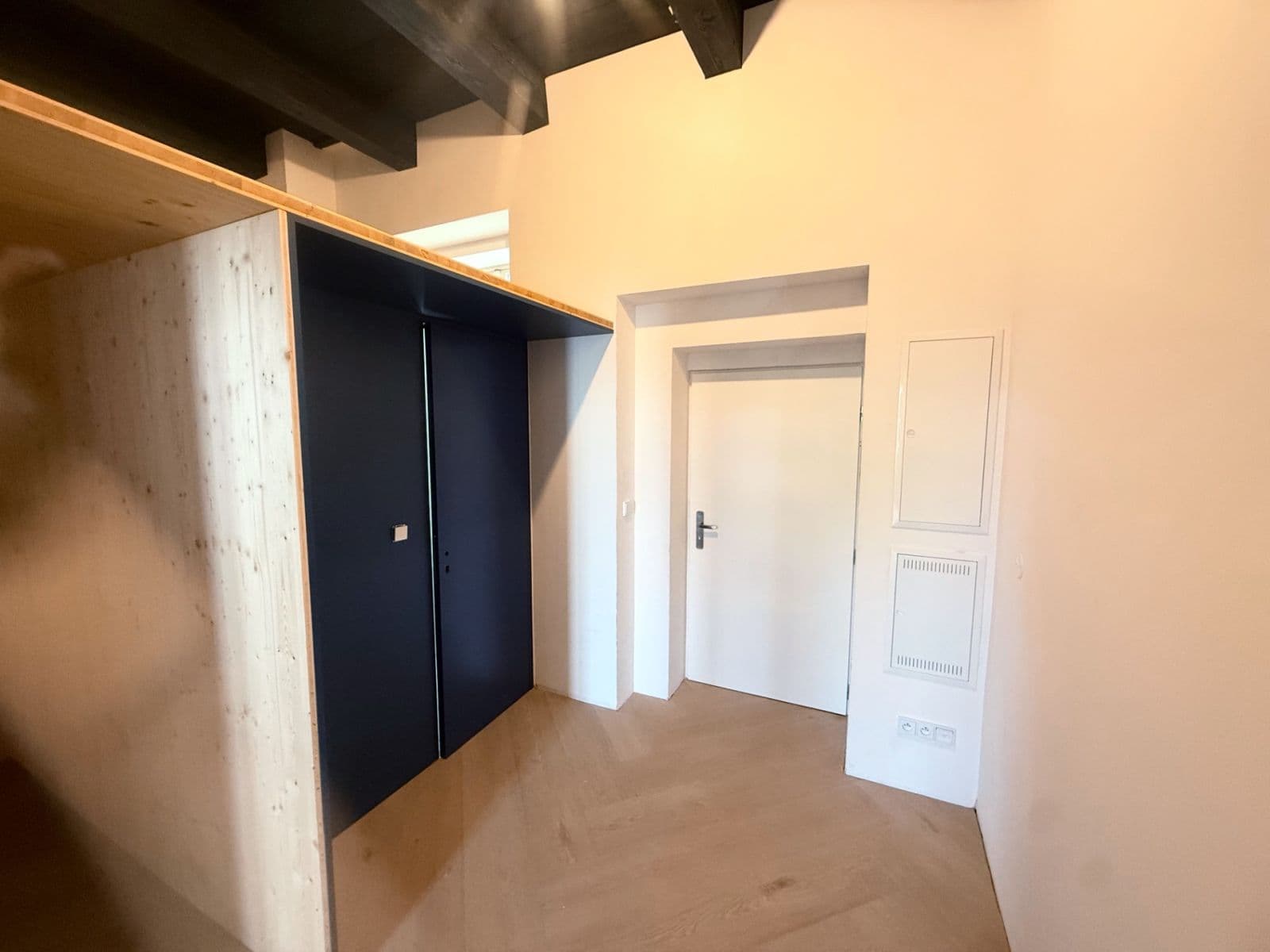 Prodej bytu 2+kk 41 m², Bubenská, Praha, Praha Prodej bytu 2+kk 41 m², Bubenská, Praha, Praha