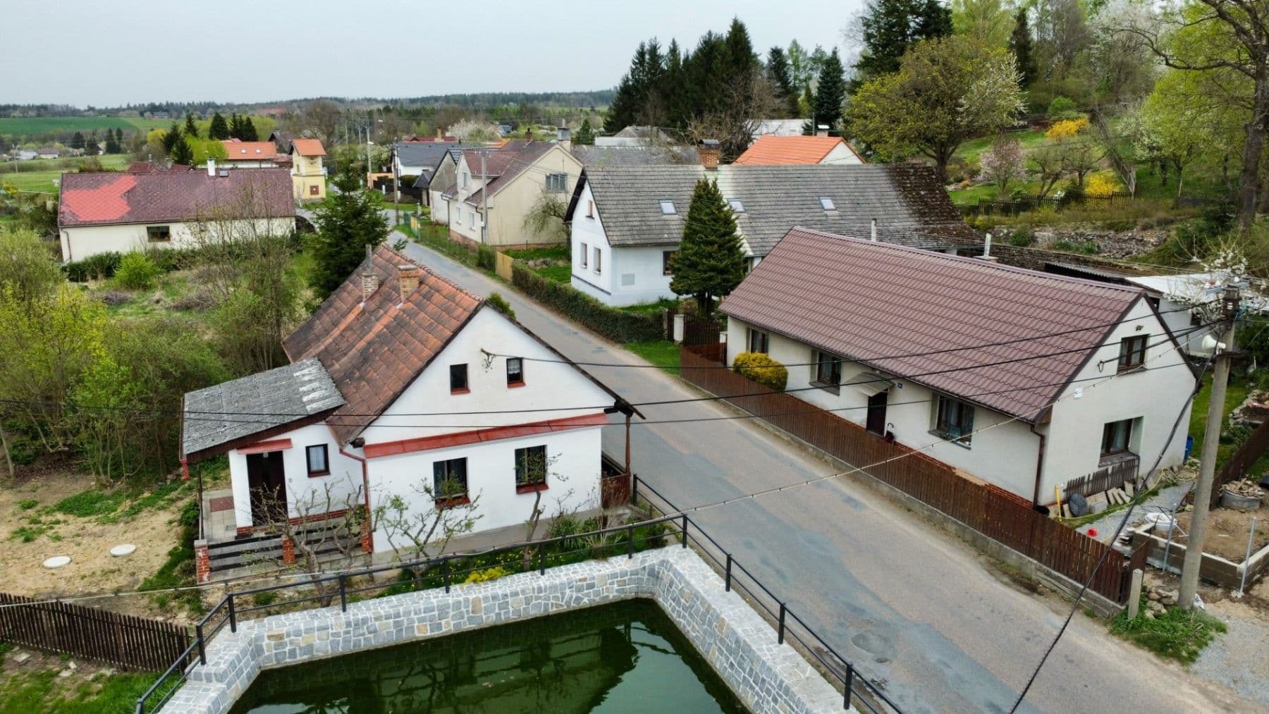 Prodej chaty, chalupy 1 m², pozemek 214 m², Borovno, Plzeňský kraj Prodej chaty, chalupy 1 m², pozemek 214 m², Borovno, Plzeňský kraj