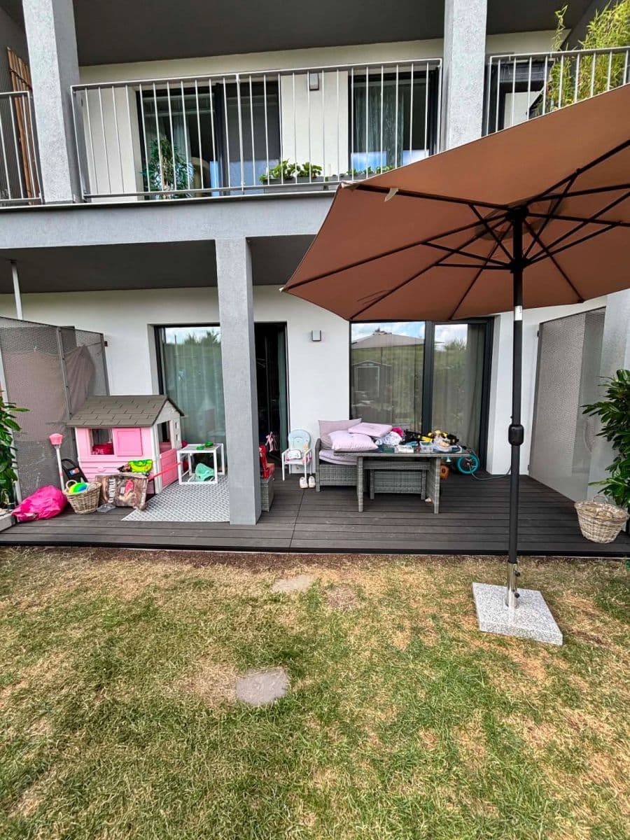 Pronájem bytu 2+kk 59 m², Velvarská, Horoměřice, Středočeský kraj Pronájem bytu 2+kk 59 m², Velvarská, Horoměřice, Středočeský kraj