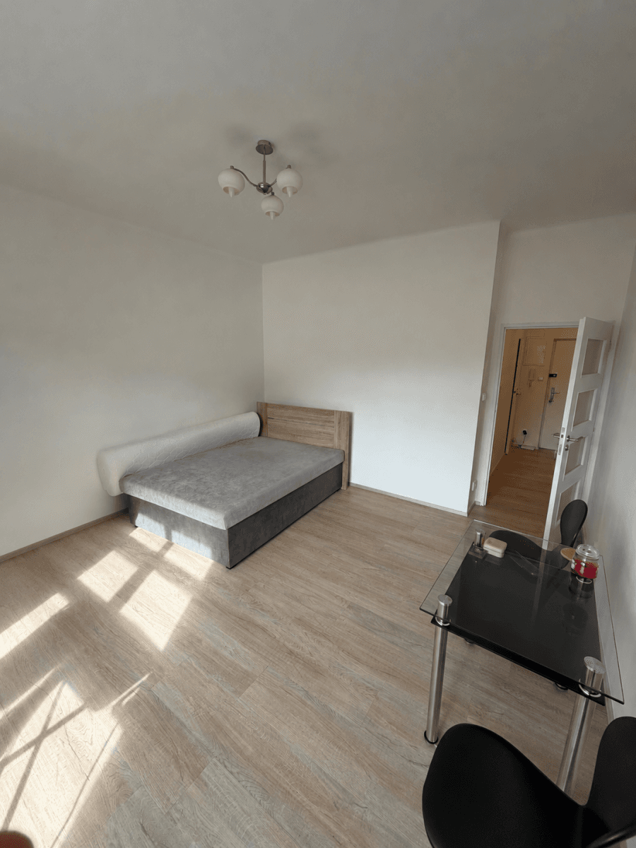 Pronájem bytu 1+kk 31 m², 5. května, Praha, Praha Pronájem bytu 1+kk 31 m², 5. května, Praha, Praha