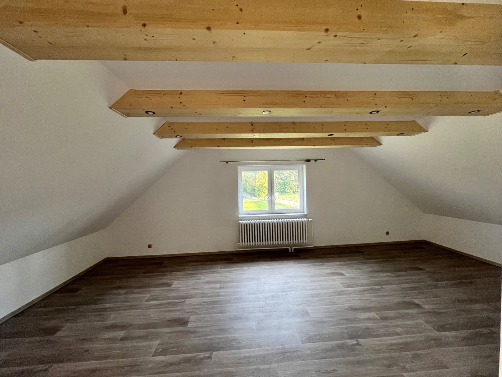 Pronájem domu 154 m², pozemek 593 m², Vělopolí, Moravskoslezský kraj Pronájem domu 154 m², pozemek 593 m², Vělopolí, Moravskoslezský kraj