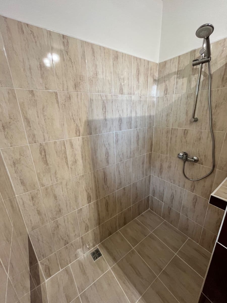 Pronájem domu 154 m², pozemek 593 m², Vělopolí, Moravskoslezský kraj Pronájem domu 154 m², pozemek 593 m², Vělopolí, Moravskoslezský kraj