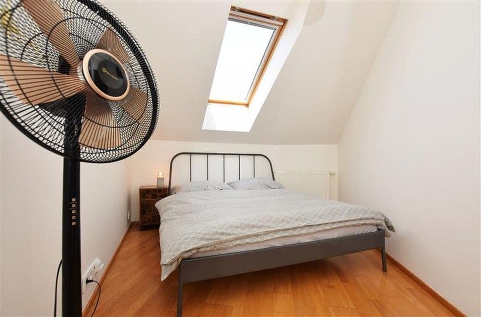 Prodej bytu 2+kk 45 m², Bořivojova, Praha, Praha Prodej bytu 2+kk 45 m², Bořivojova, Praha, Praha