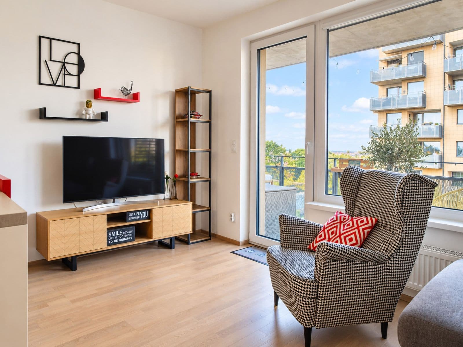 Prodej bytu 4+kk 92 m², Zvěřinova, Praha, Praha Prodej bytu 4+kk 92 m², Zvěřinova, Praha, Praha