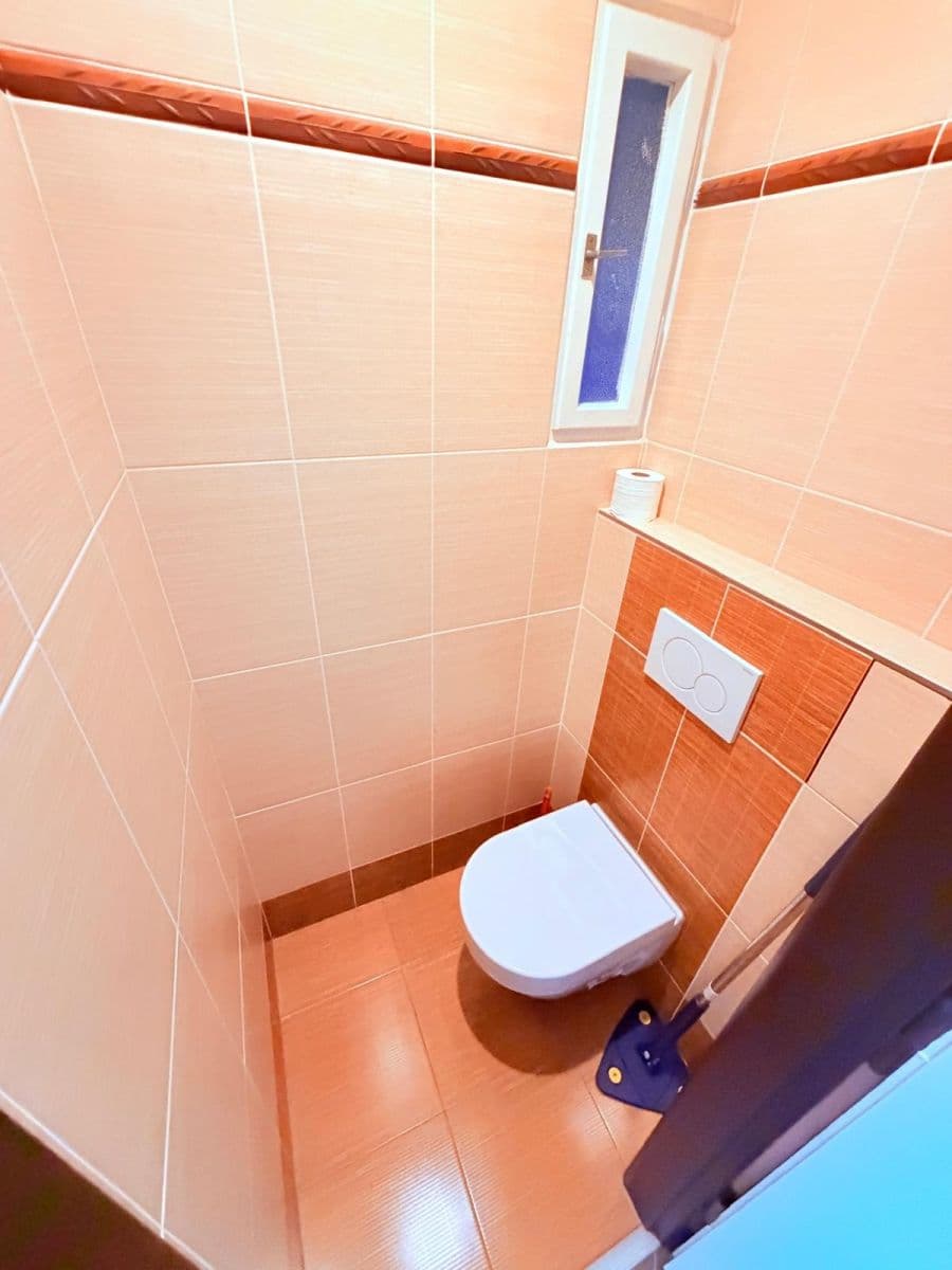 Pronájem bytu 2+kk 52 m², Na Jezerce, Praha, Praha Pronájem bytu 2+kk 52 m², Na Jezerce, Praha, Praha
