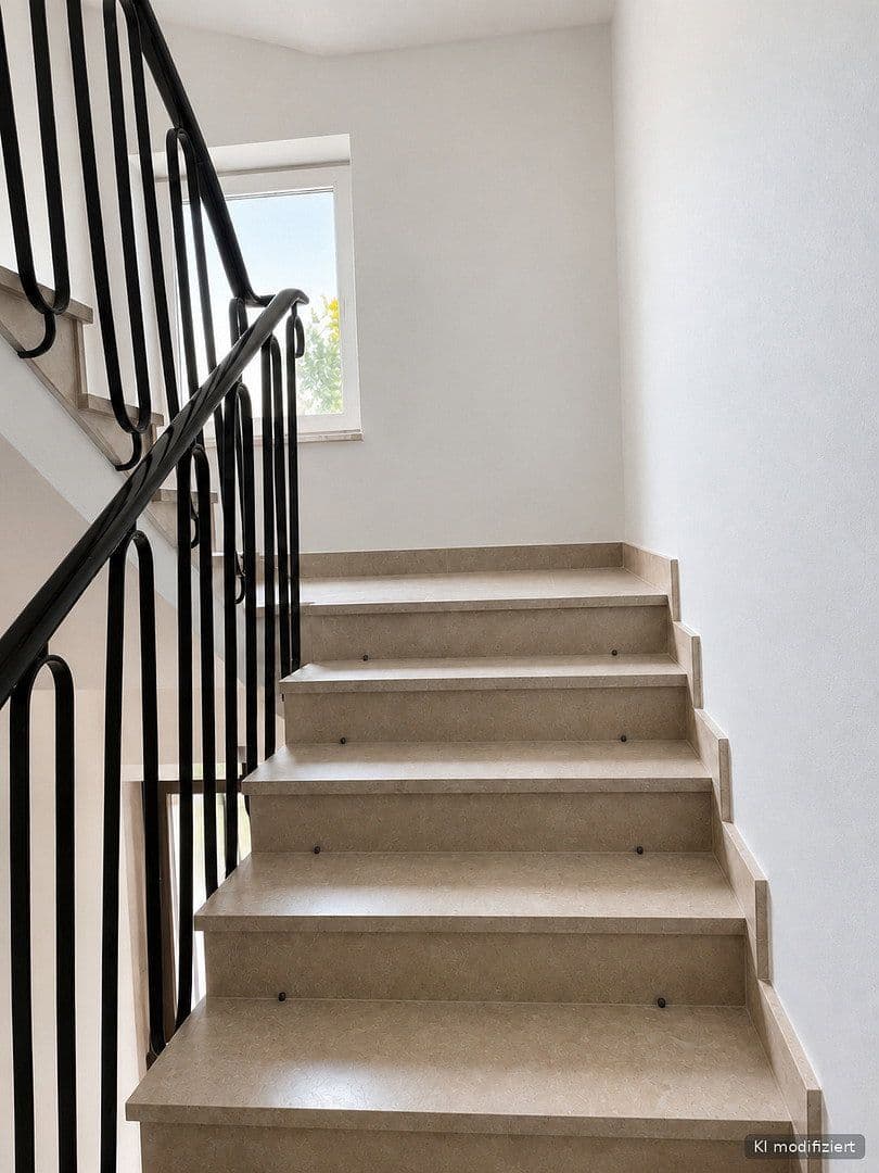 Pronájem bytu 4+1 118 m², Scheidter Straße 138, Saarbrücken, Země Sársko Pronájem bytu 4+1 118 m², Scheidter Straße 138, Saarbrücken, Země Sársko