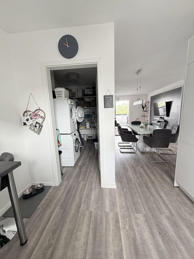 Prodej bytu 3+1 91 m², Willroth, Porýní-Falc Prodej bytu 3+1 91 m², Willroth, Porýní-Falc