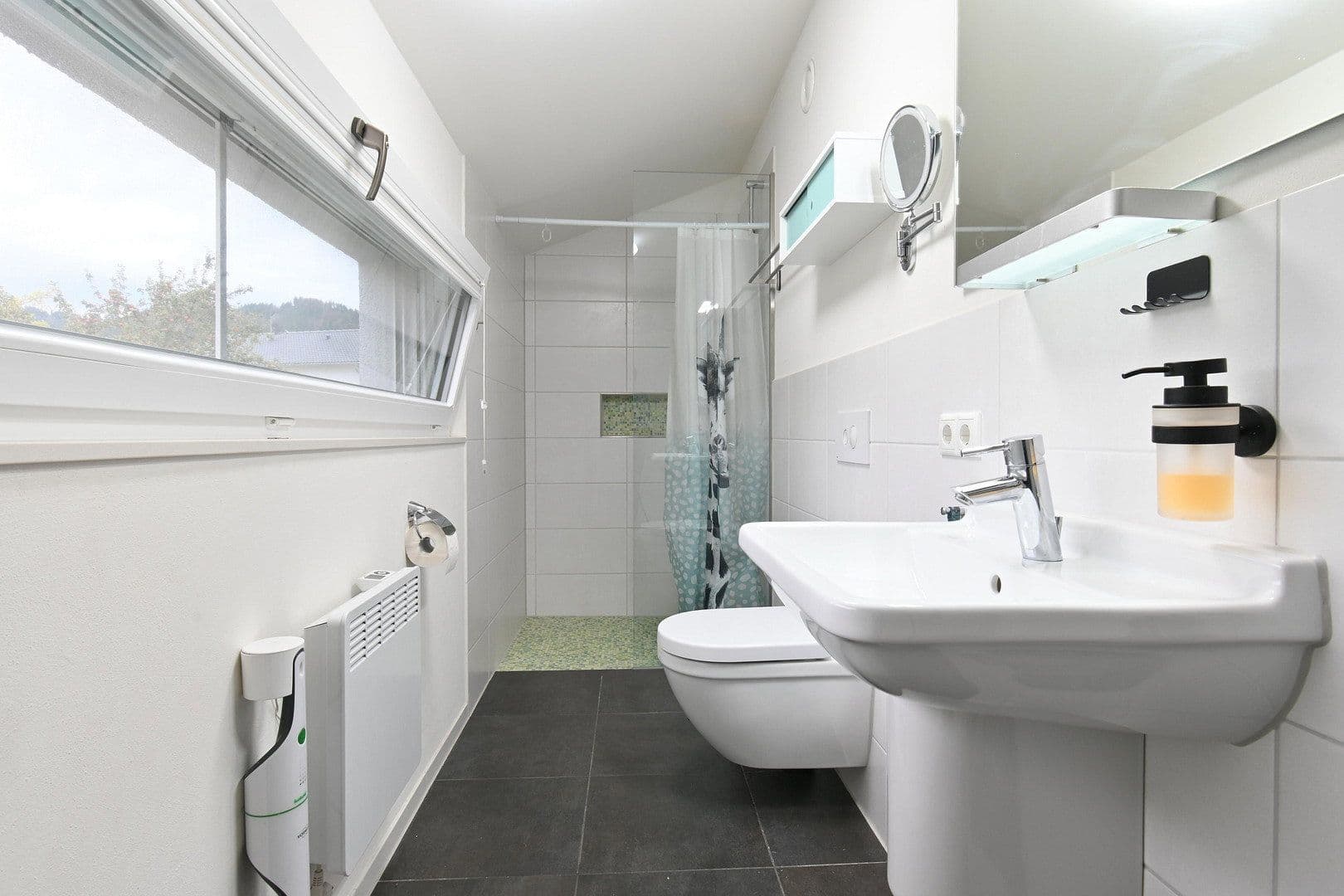 Prodej domu 180 m², pozemek 493 m², Ballrechten-Dottingen, Bádensko-Württembersko Prodej domu 180 m², pozemek 493 m², Ballrechten-Dottingen, Bádensko-Württembersko