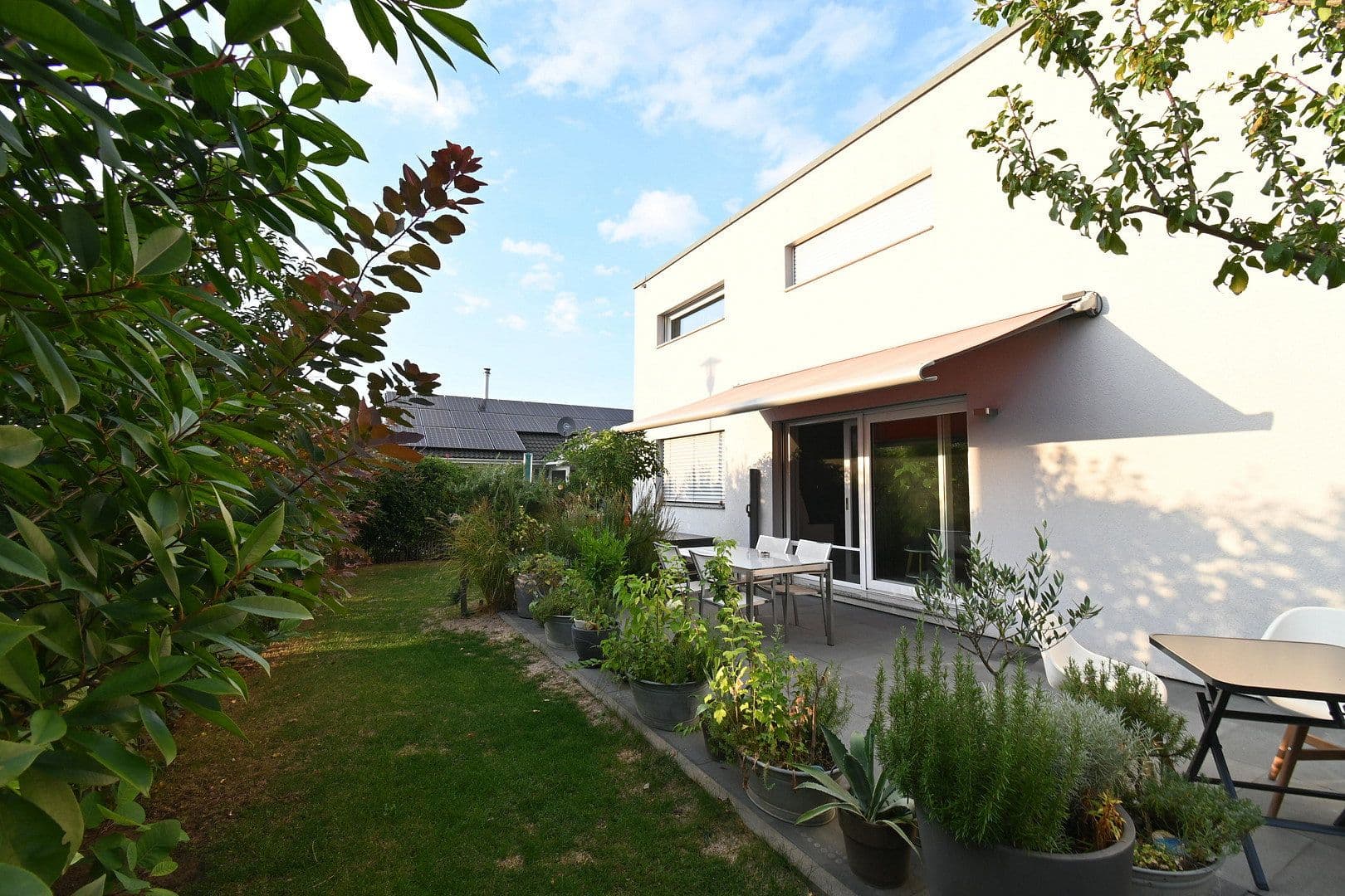 Prodej domu 180 m², pozemek 493 m², Ballrechten-Dottingen, Bádensko-Württembersko Prodej domu 180 m², pozemek 493 m², Ballrechten-Dottingen, Bádensko-Württembersko
