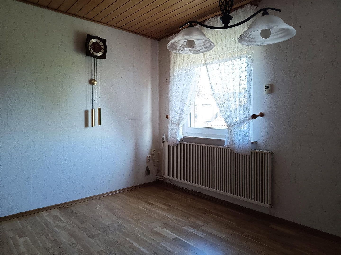 Prodej domu 116 m², pozemek 500 m², Rastede, Dolní Sasko Prodej domu 116 m², pozemek 500 m², Rastede, Dolní Sasko