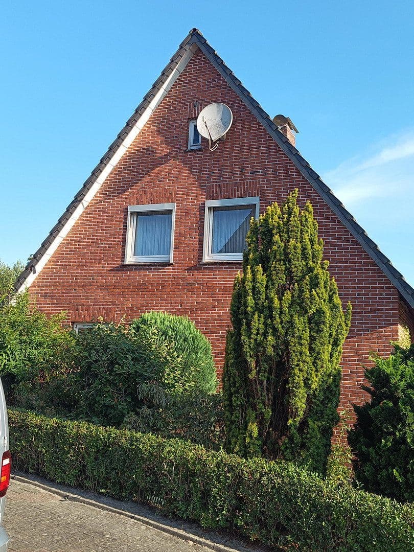 Prodej domu 116 m², pozemek 500 m², Rastede, Dolní Sasko Prodej domu 116 m², pozemek 500 m², Rastede, Dolní Sasko