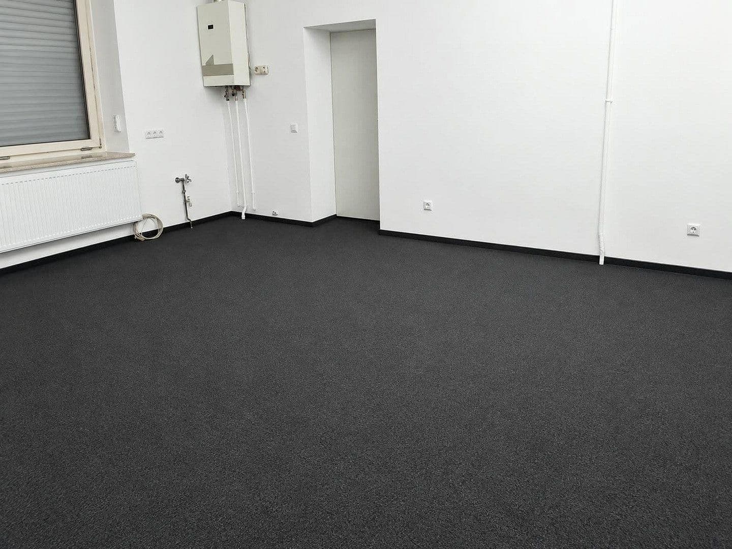 Pronájem kanceláře 30 m², Duisburg, Severní Porýní-Vestfálsko Pronájem kanceláře 30 m², Duisburg, Severní Porýní-Vestfálsko