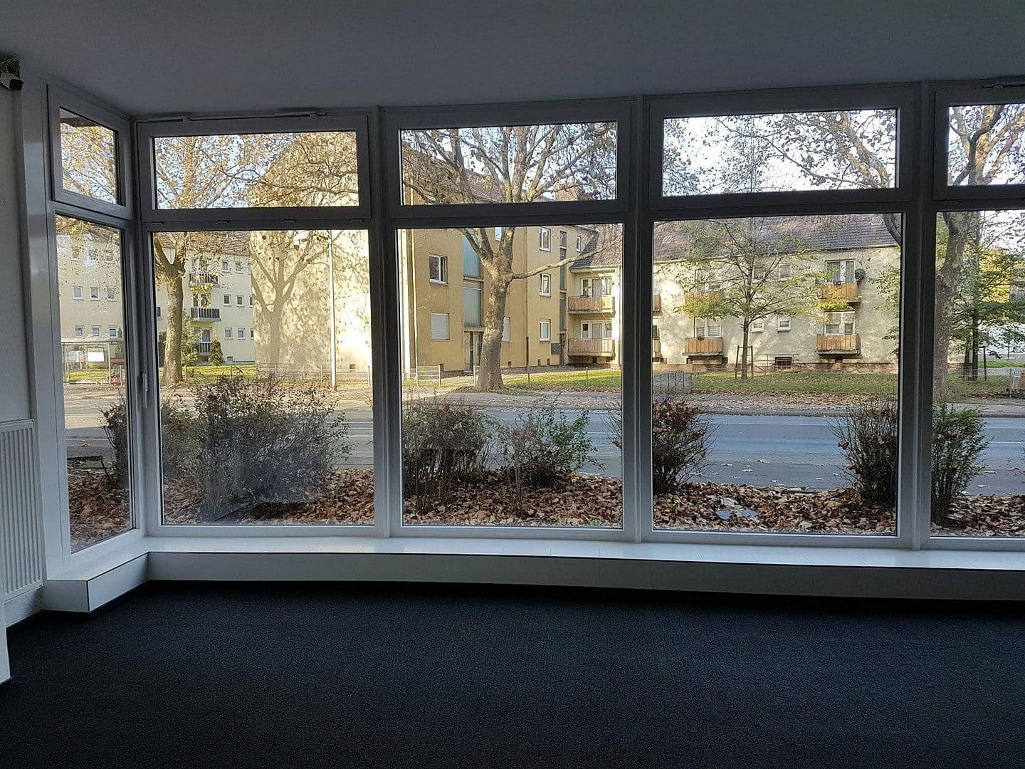 Pronájem kanceláře 30 m², Duisburg, Severní Porýní-Vestfálsko Pronájem kanceláře 30 m², Duisburg, Severní Porýní-Vestfálsko