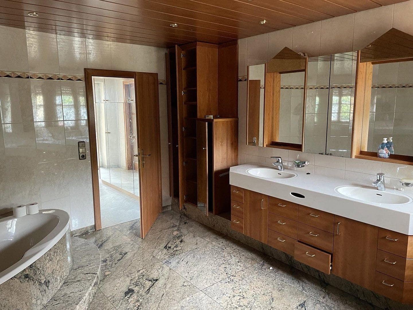 Prodej domu 132 m², pozemek 690 m², Dachau, Bavorsko Prodej domu 132 m², pozemek 690 m², Dachau, Bavorsko
