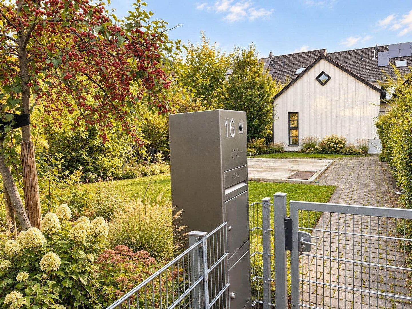 Prodej domu 132 m², pozemek 690 m², Dachau, Bavorsko Prodej domu 132 m², pozemek 690 m², Dachau, Bavorsko