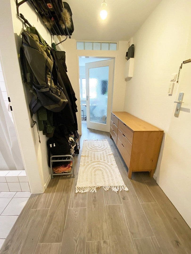 Pronájem bytu 2+1 50 m², Kirchstraße 21, Darmstadt, Hessen Pronájem bytu 2+1 50 m², Kirchstraße 21, Darmstadt, Hessen