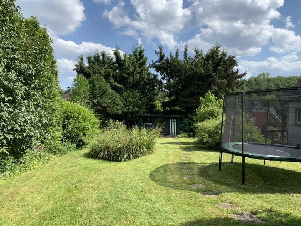 Prodej domu 115 m², pozemek 1.171 m², Velbert, Severní Porýní-Vestfálsko Prodej domu 115 m², pozemek 1.171 m², Velbert, Severní Porýní-Vestfálsko