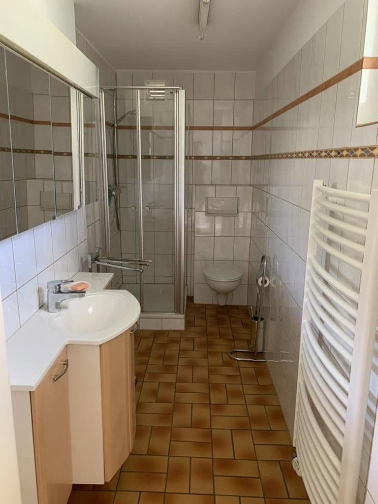 Prodej domu 115 m², pozemek 1.171 m², Velbert, Severní Porýní-Vestfálsko Prodej domu 115 m², pozemek 1.171 m², Velbert, Severní Porýní-Vestfálsko