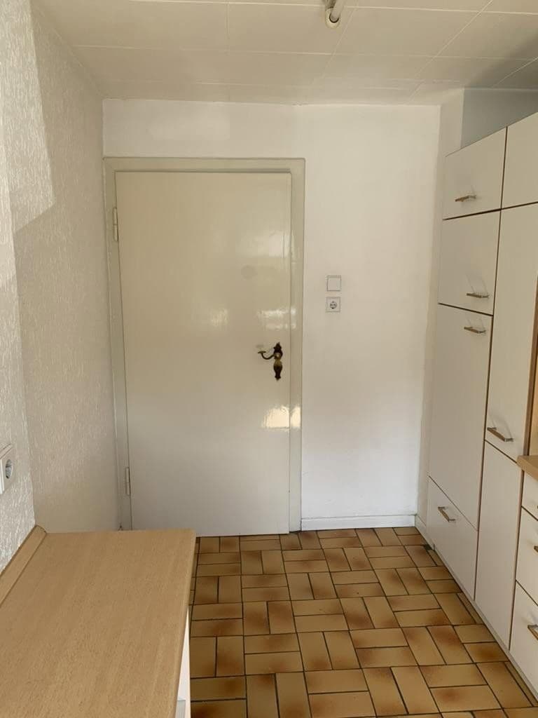 Prodej domu 115 m², pozemek 1.171 m², Velbert, Severní Porýní-Vestfálsko Prodej domu 115 m², pozemek 1.171 m², Velbert, Severní Porýní-Vestfálsko