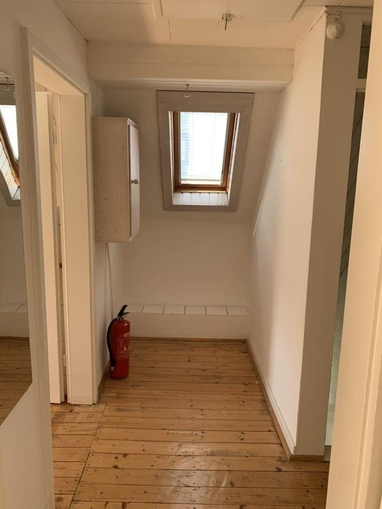 Prodej domu 115 m², pozemek 1.171 m², Velbert, Severní Porýní-Vestfálsko Prodej domu 115 m², pozemek 1.171 m², Velbert, Severní Porýní-Vestfálsko