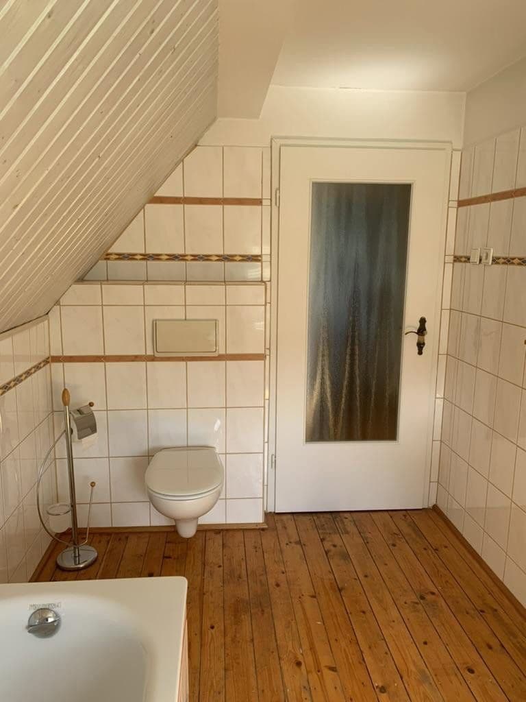 Prodej domu 115 m², pozemek 1.171 m², Velbert, Severní Porýní-Vestfálsko Prodej domu 115 m², pozemek 1.171 m², Velbert, Severní Porýní-Vestfálsko