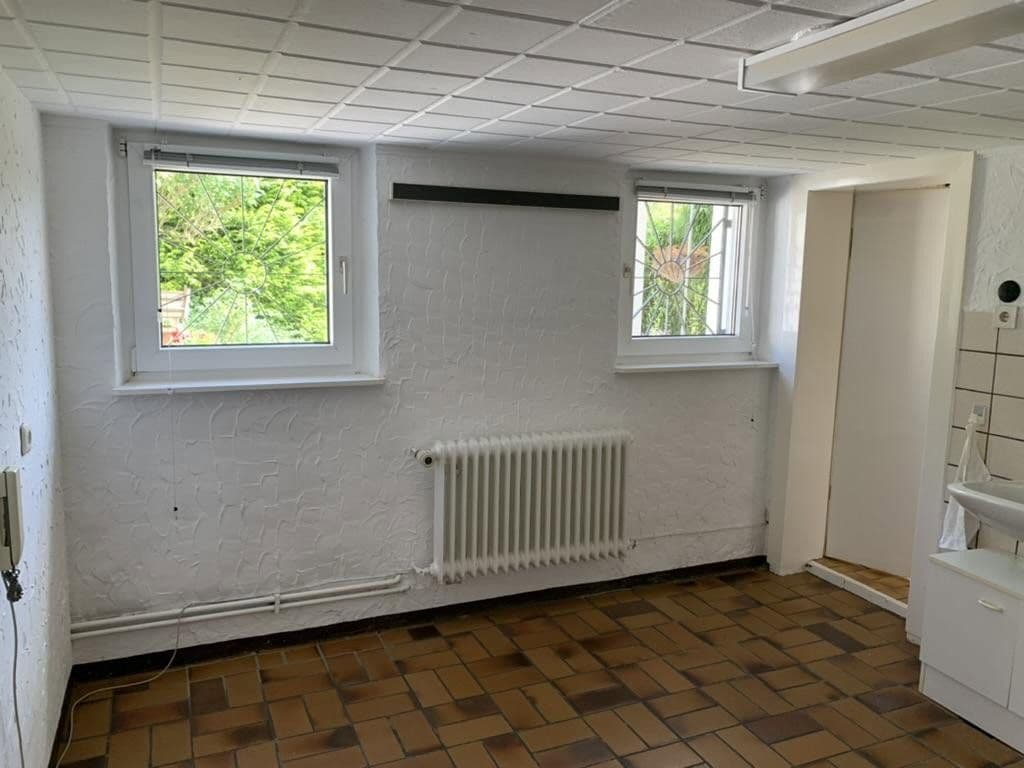 Prodej domu 115 m², pozemek 1.171 m², Velbert, Severní Porýní-Vestfálsko Prodej domu 115 m², pozemek 1.171 m², Velbert, Severní Porýní-Vestfálsko