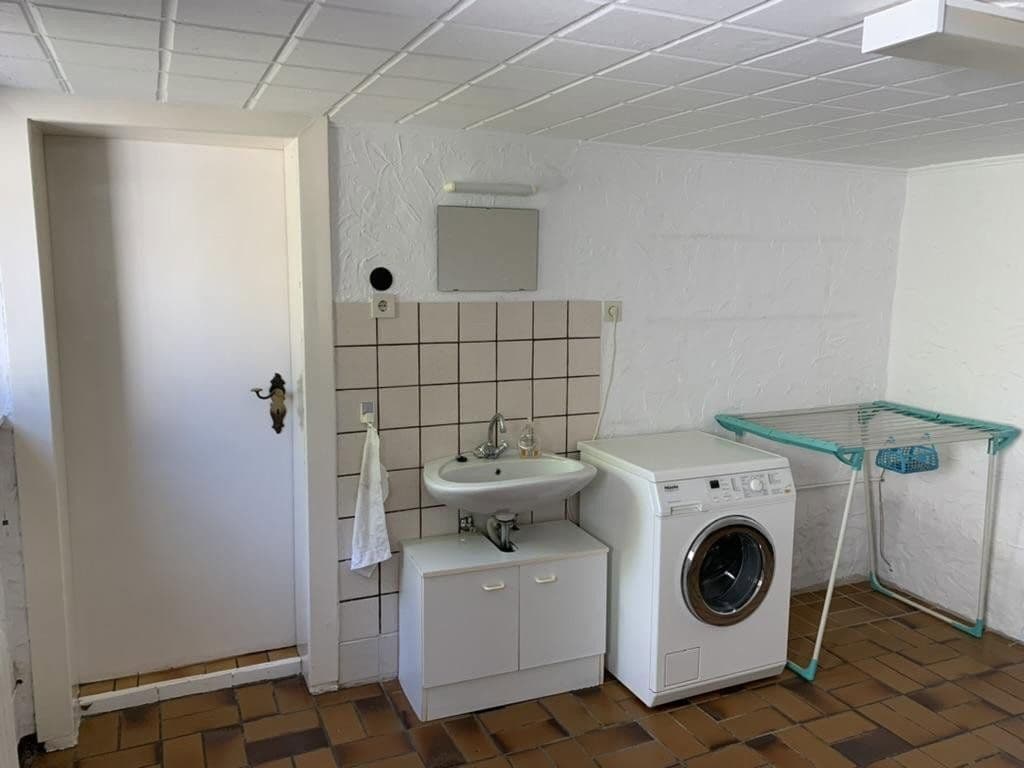 Prodej domu 115 m², pozemek 1.171 m², Velbert, Severní Porýní-Vestfálsko Prodej domu 115 m², pozemek 1.171 m², Velbert, Severní Porýní-Vestfálsko