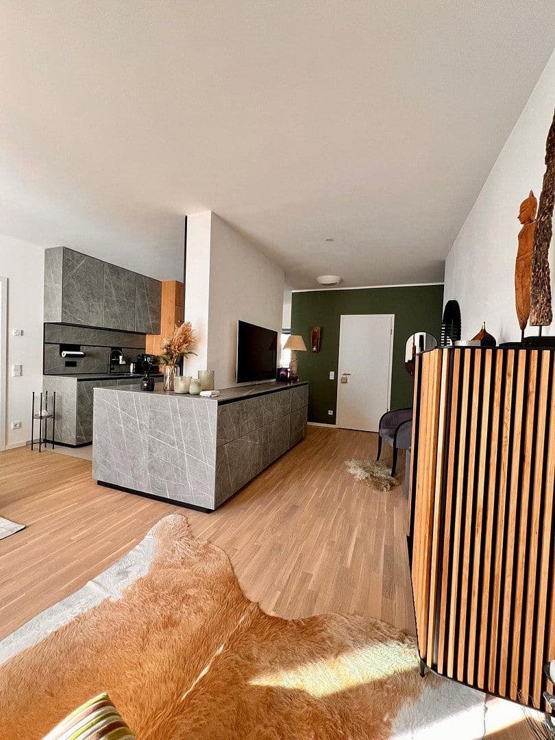 Prodej bytu 3+1 85 m², Berlin, Berlín Prodej bytu 3+1 85 m², Berlin, Berlín