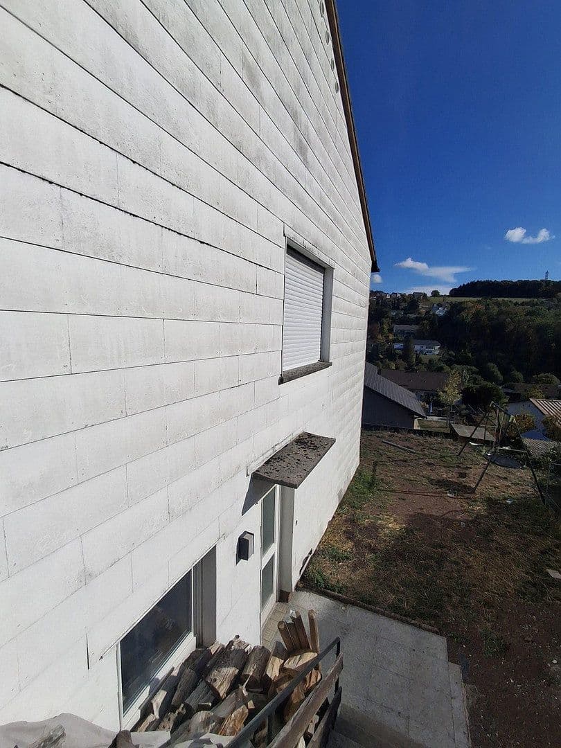 Prodej domu 180 m², pozemek 950 m², Blumenstraße 27, Idar-Oberstein, Porýní-Falc Prodej domu 180 m², pozemek 950 m², Blumenstraße 27, Idar-Oberstein, Porýní-Falc