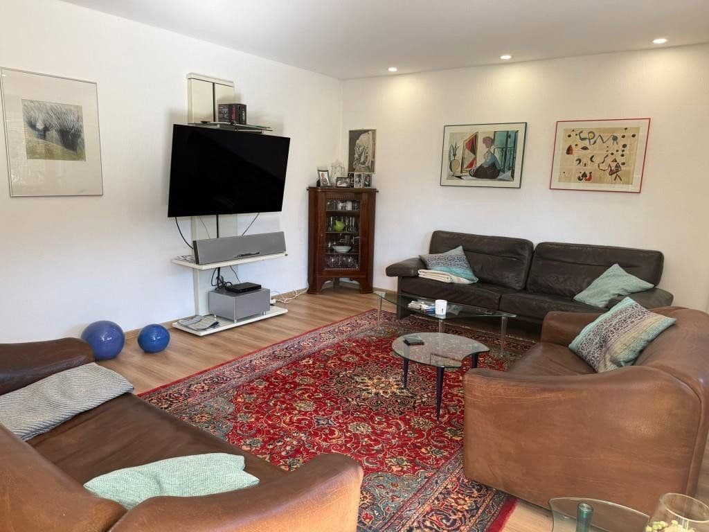Pronájem bytu 3+kk 116 m², Karlsruhe, Bádensko-Württembersko Pronájem bytu 3+kk 116 m², Karlsruhe, Bádensko-Württembersko