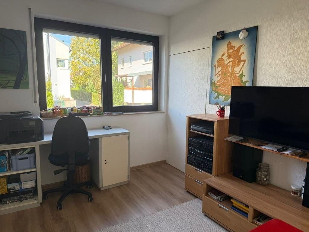 Pronájem bytu 3+kk 116 m², Karlsruhe, Bádensko-Württembersko Pronájem bytu 3+kk 116 m², Karlsruhe, Bádensko-Württembersko