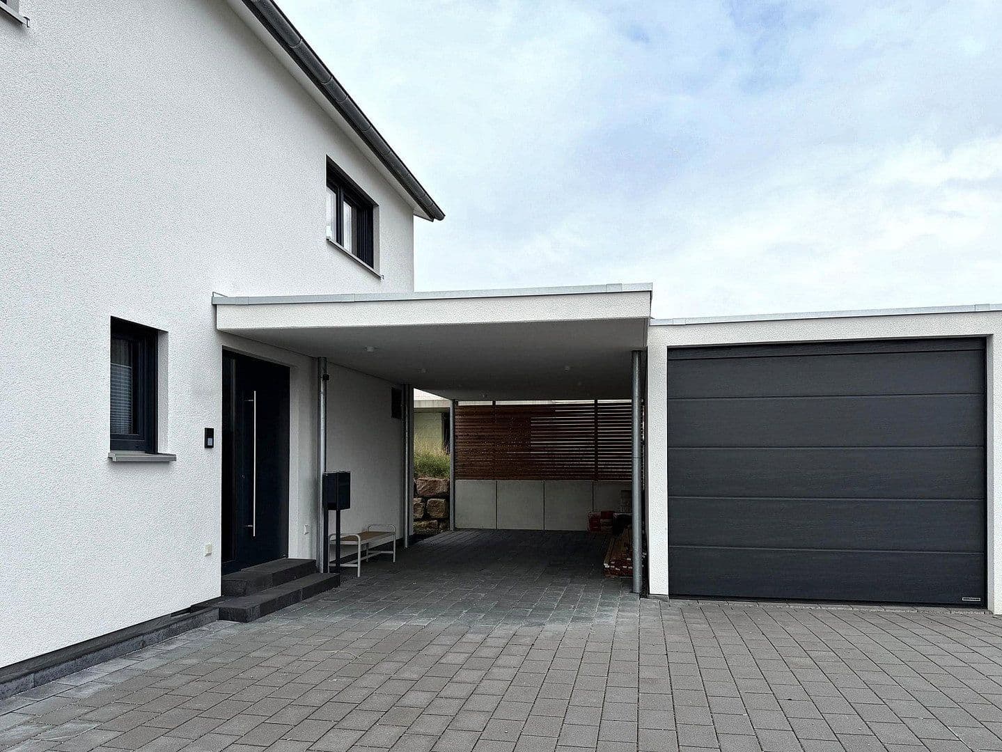 Prodej domu 192 m², pozemek 737 m², Horb am Neckar, Bádensko-Württembersko Prodej domu 192 m², pozemek 737 m², Horb am Neckar, Bádensko-Württembersko