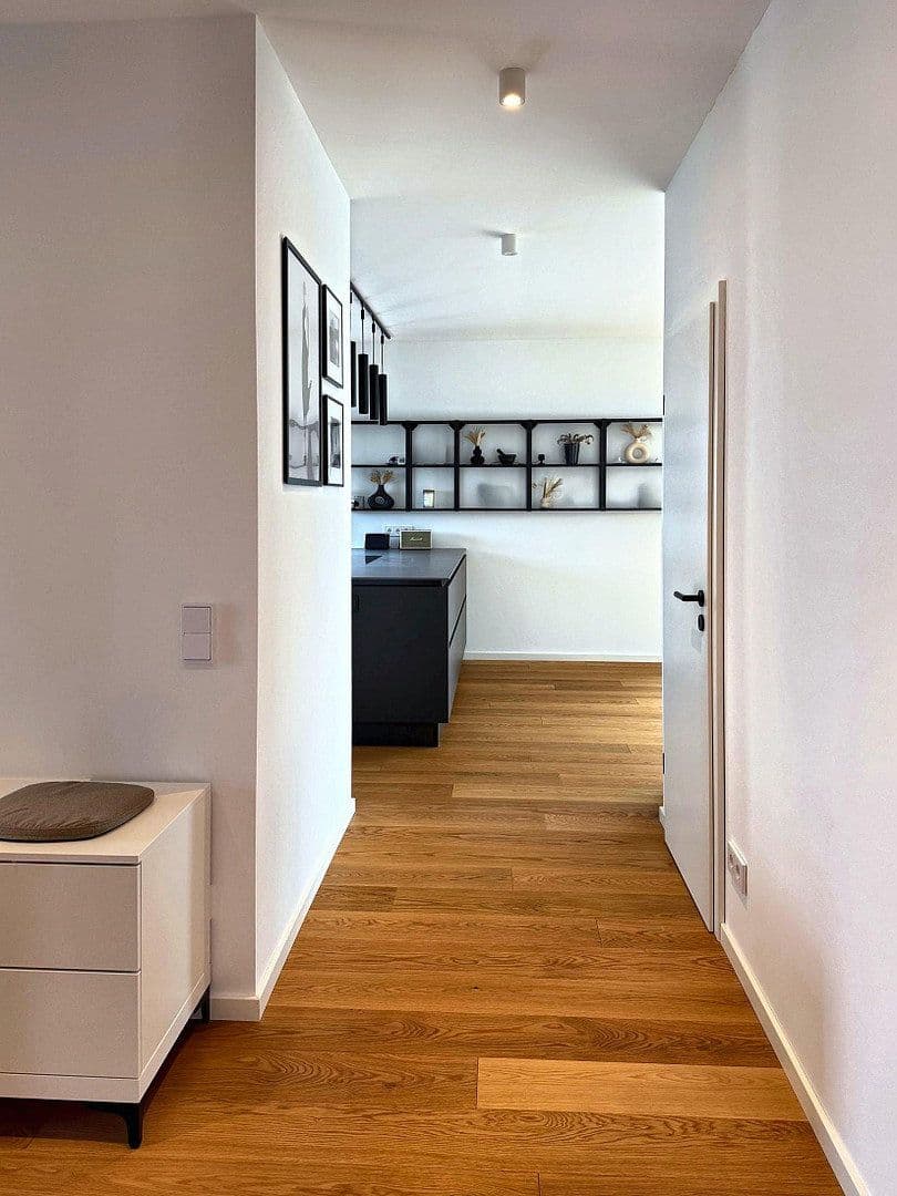 Prodej domu 192 m², pozemek 737 m², Horb am Neckar, Bádensko-Württembersko Prodej domu 192 m², pozemek 737 m², Horb am Neckar, Bádensko-Württembersko