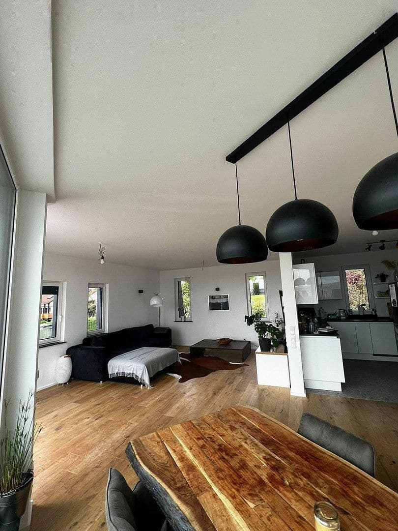 Pronájem bytu 5+1 178 m², Am Alten Sportplatz 9, Fulda, Hessen Pronájem bytu 5+1 178 m², Am Alten Sportplatz 9, Fulda, Hessen