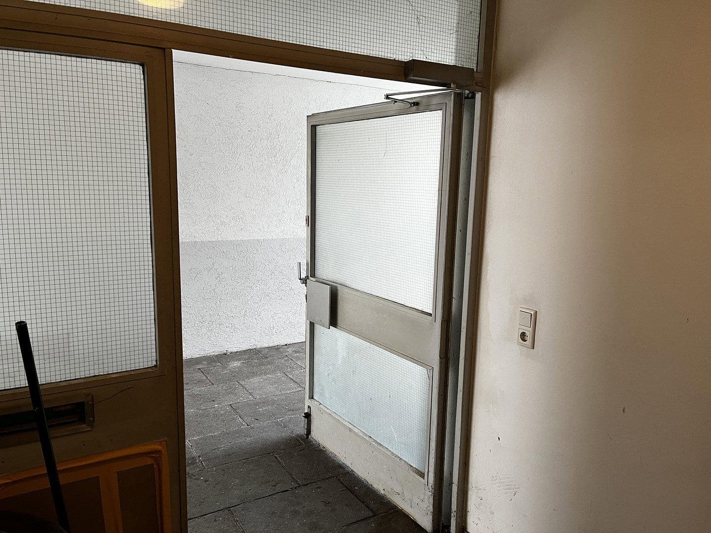 Pronájem nebytového prostoru 15 m², Erlanger Str 61, Fürth, Bavorsko Pronájem nebytového prostoru 15 m², Erlanger Str 61, Fürth, Bavorsko