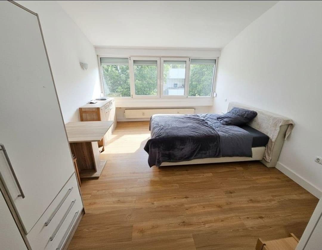 Pronájem bytu 1+1 24 m², Nürnberg, Bavorsko Pronájem bytu 1+1 24 m², Nürnberg, Bavorsko