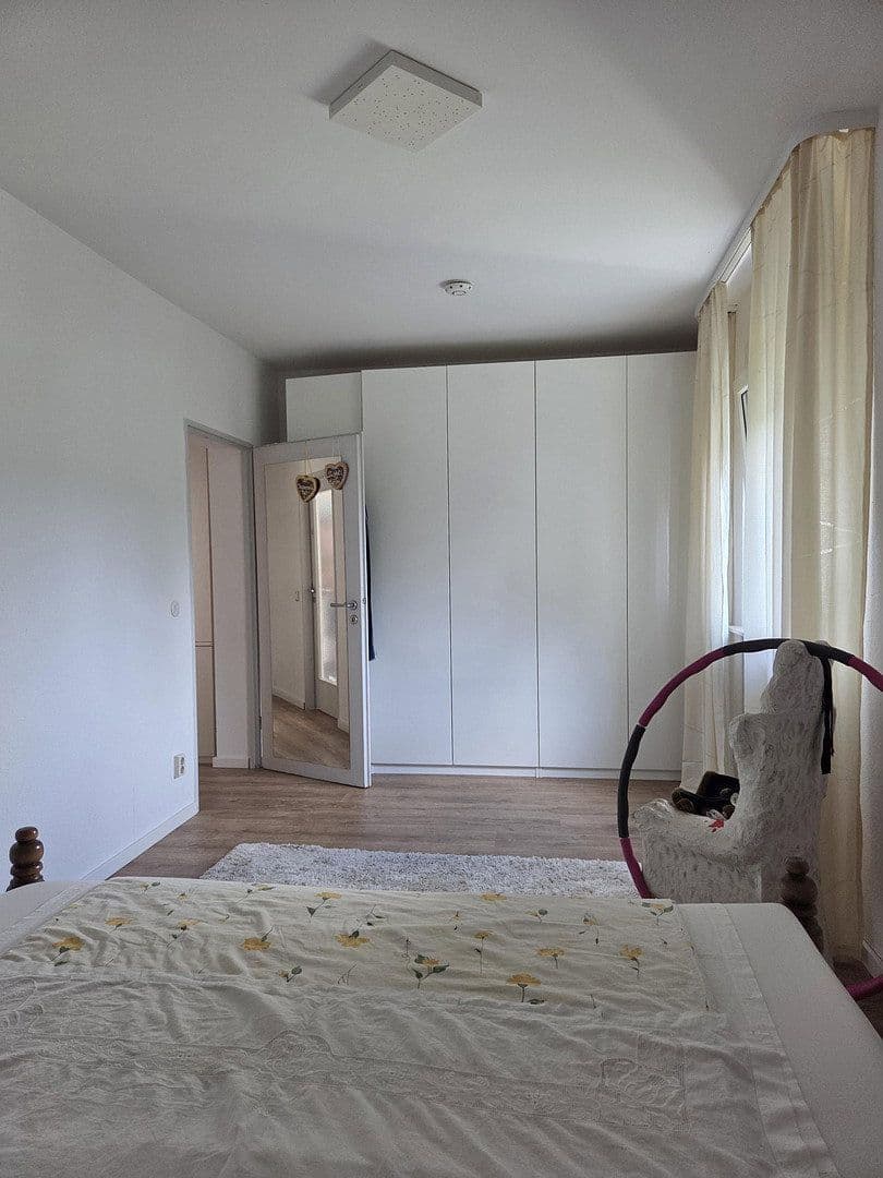 Prodej bytu 5+1 125 m², Saarbrücken, Země Sársko Prodej bytu 5+1 125 m², Saarbrücken, Země Sársko