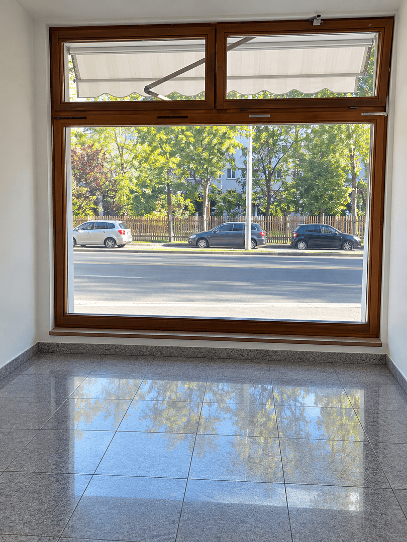 Pronájem nebytového prostoru 24 m², Zerzabelshofstr 5, Nürnberg, Bavorsko Pronájem nebytového prostoru 24 m², Zerzabelshofstr 5, Nürnberg, Bavorsko