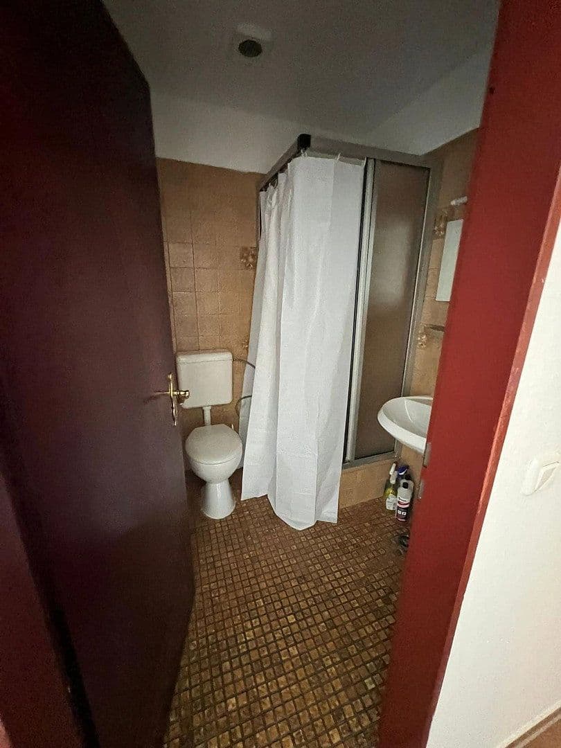 Pronájem nebytového prostoru 700 m², Hanau, Hessen Pronájem nebytového prostoru 700 m², Hanau, Hessen