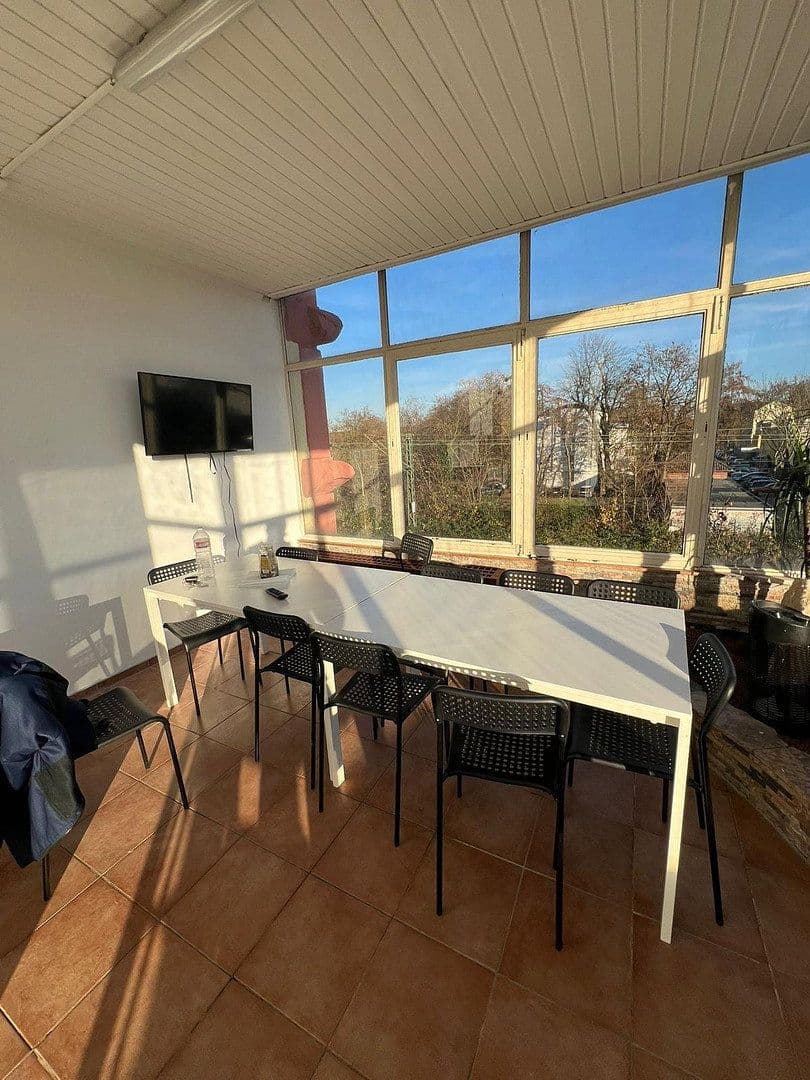 Pronájem nebytového prostoru 700 m², Hanau, Hessen Pronájem nebytového prostoru 700 m², Hanau, Hessen