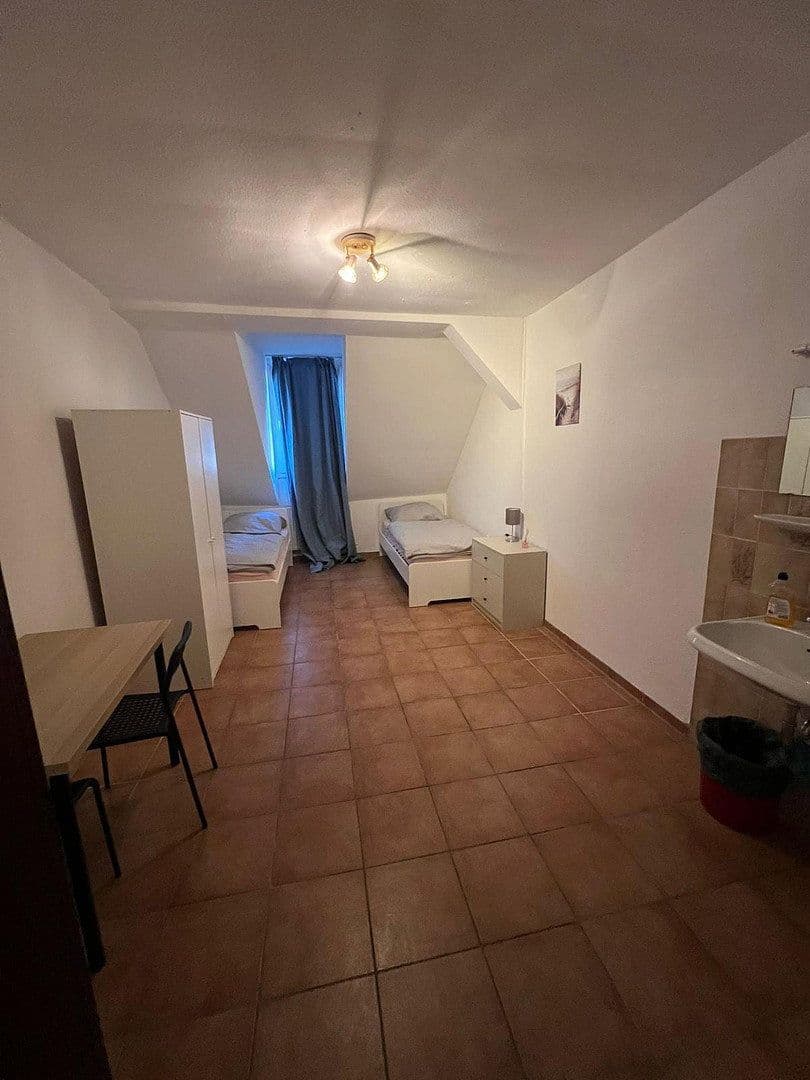 Pronájem nebytového prostoru 700 m², Hanau, Hessen Pronájem nebytového prostoru 700 m², Hanau, Hessen
