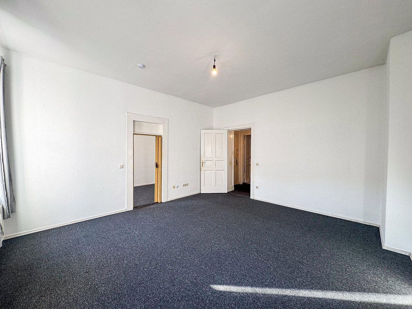 Prodej bytu 2+1 65 m², Pfarrstraße, Berlin, Berlín Prodej bytu 2+1 65 m², Pfarrstraße, Berlin, Berlín