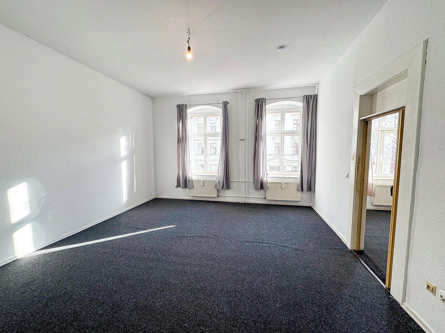 Prodej bytu 2+1 65 m², Pfarrstraße, Berlin, Berlín Prodej bytu 2+1 65 m², Pfarrstraße, Berlin, Berlín