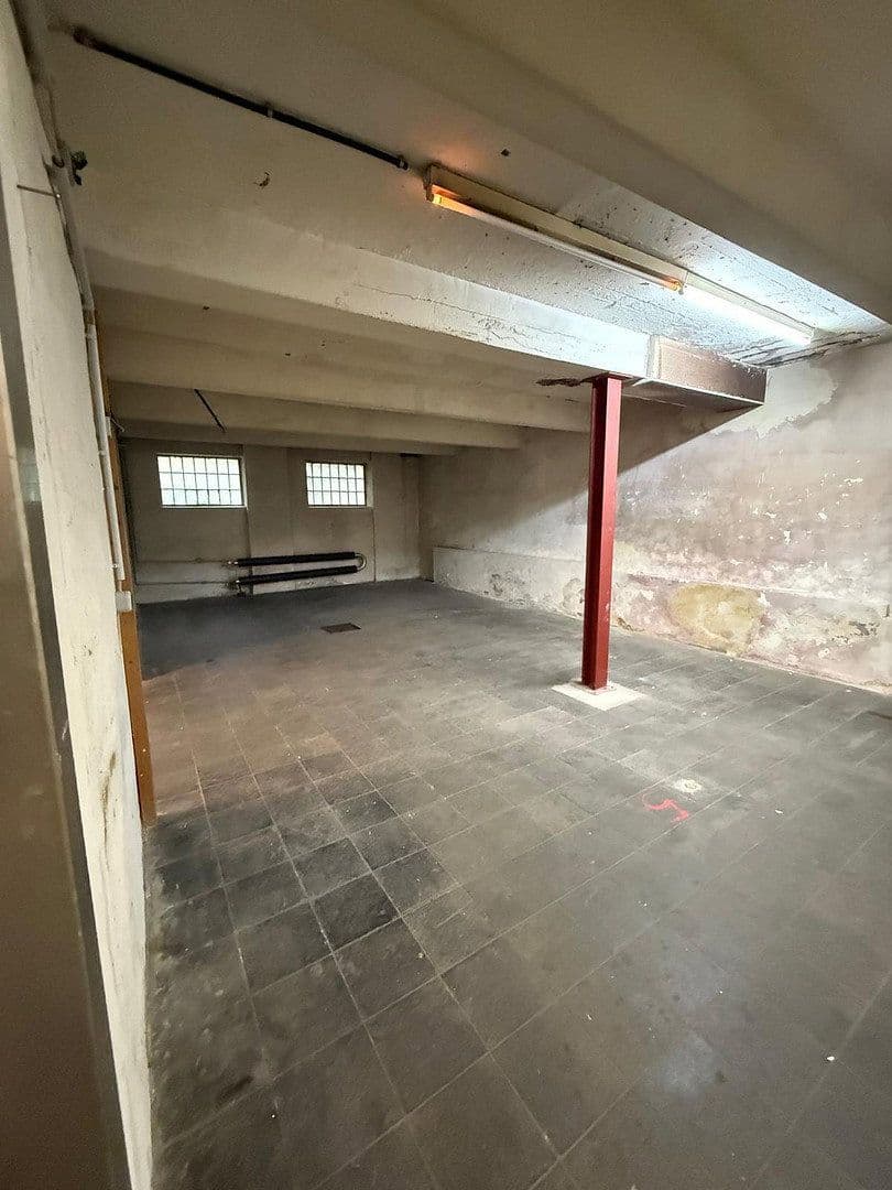 Pronájem nebytového prostoru 400 m², Herkulesstr 9-11, Essen, Severní Porýní-Vestfálsko Pronájem nebytového prostoru 400 m², Herkulesstr 9-11, Essen, Severní Porýní-Vestfálsko