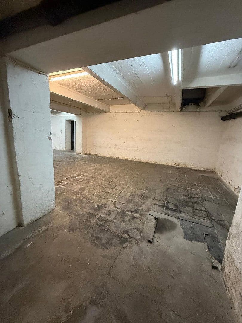 Pronájem nebytového prostoru 400 m², Herkulesstr 9-11, Essen, Severní Porýní-Vestfálsko Pronájem nebytového prostoru 400 m², Herkulesstr 9-11, Essen, Severní Porýní-Vestfálsko