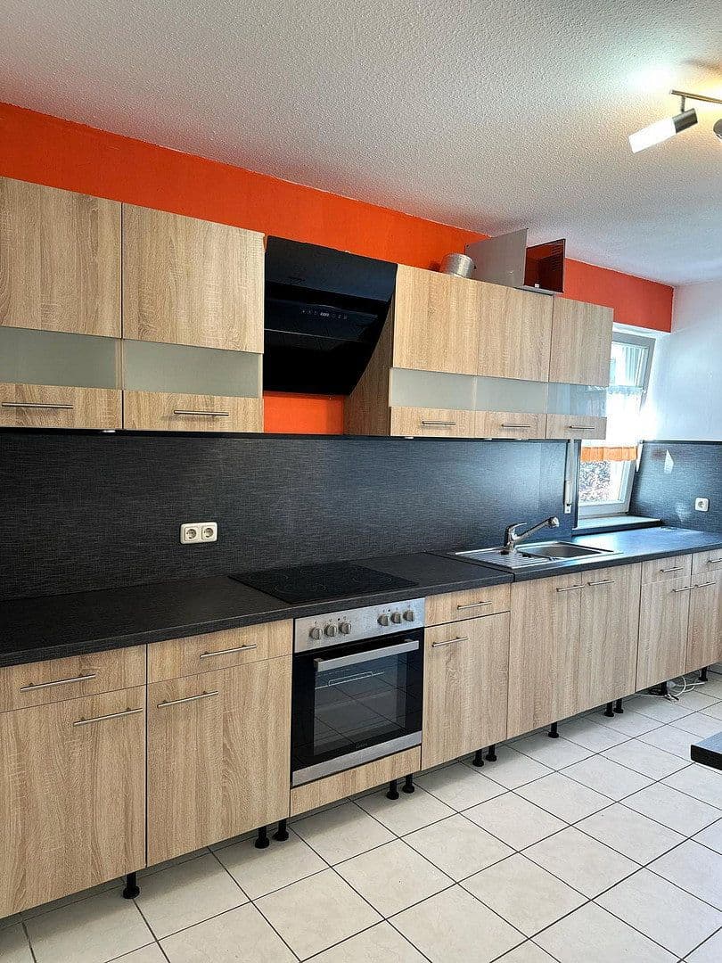 Pronájem bytu 3+1 85 m², Memmelsdorf, Bavorsko Pronájem bytu 3+1 85 m², Memmelsdorf, Bavorsko