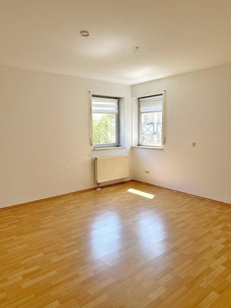 Pronájem bytu 3+1 85 m², Memmelsdorf, Bavorsko Pronájem bytu 3+1 85 m², Memmelsdorf, Bavorsko
