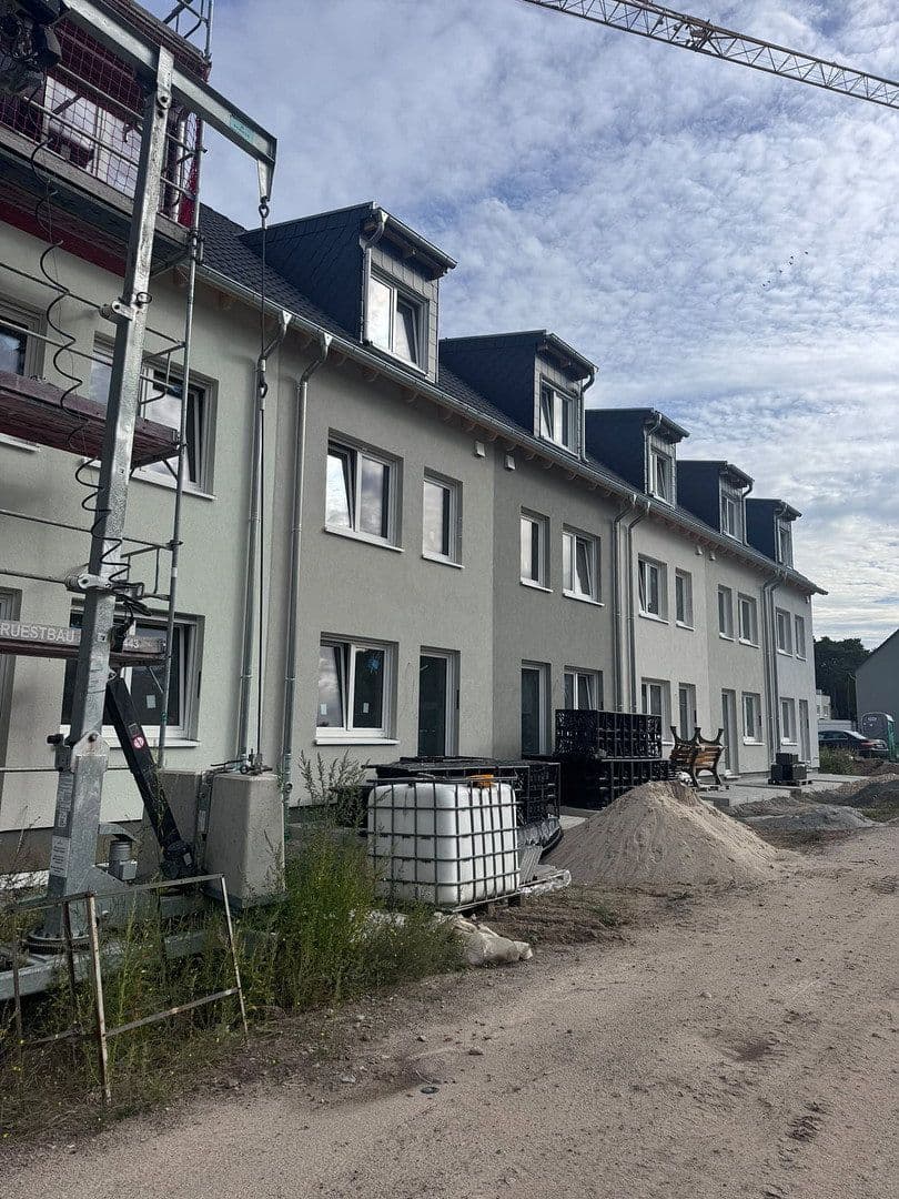 Pronájem domu 114 m², pozemek 120 m², Zossen, Braniborsko Pronájem domu 114 m², pozemek 120 m², Zossen, Braniborsko