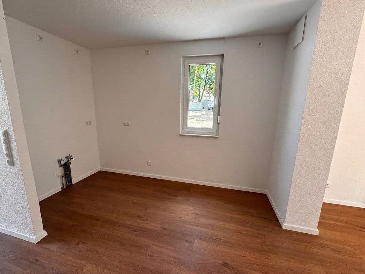 Pronájem domu 114 m², pozemek 120 m², Zossen, Braniborsko Pronájem domu 114 m², pozemek 120 m², Zossen, Braniborsko